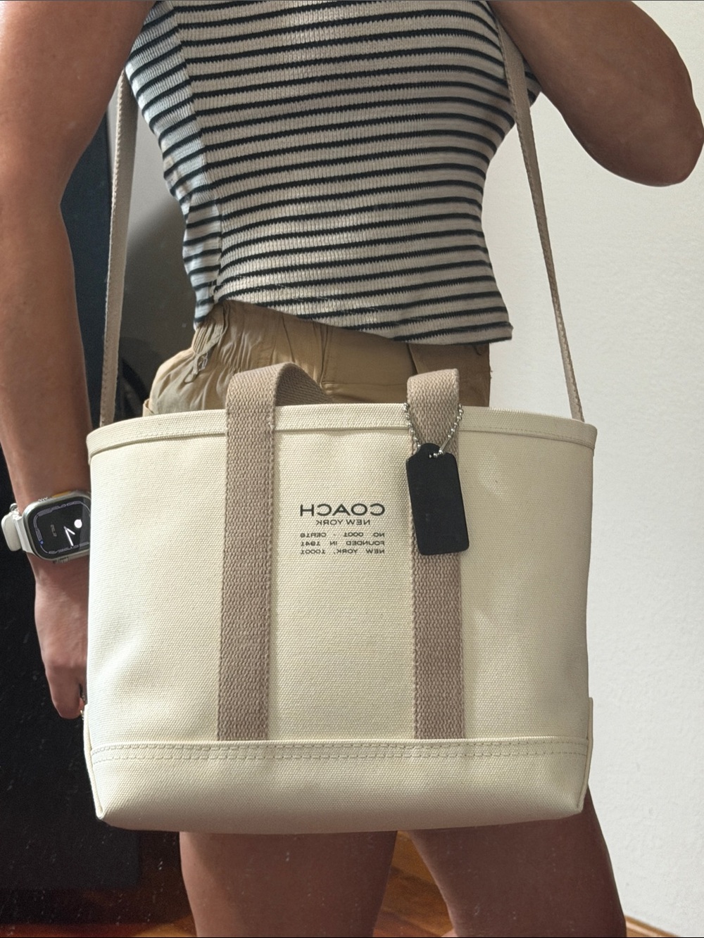 New Coach Utility Tote 27